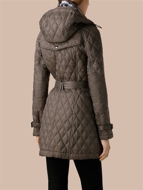 Quilted Coat in Grey mink 